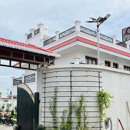 Grb Resort Tiruchchendūr 外观 照片