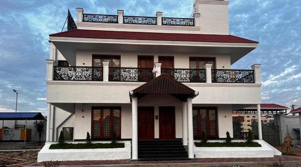 Grb Resort Tiruchchendūr 外观 照片
